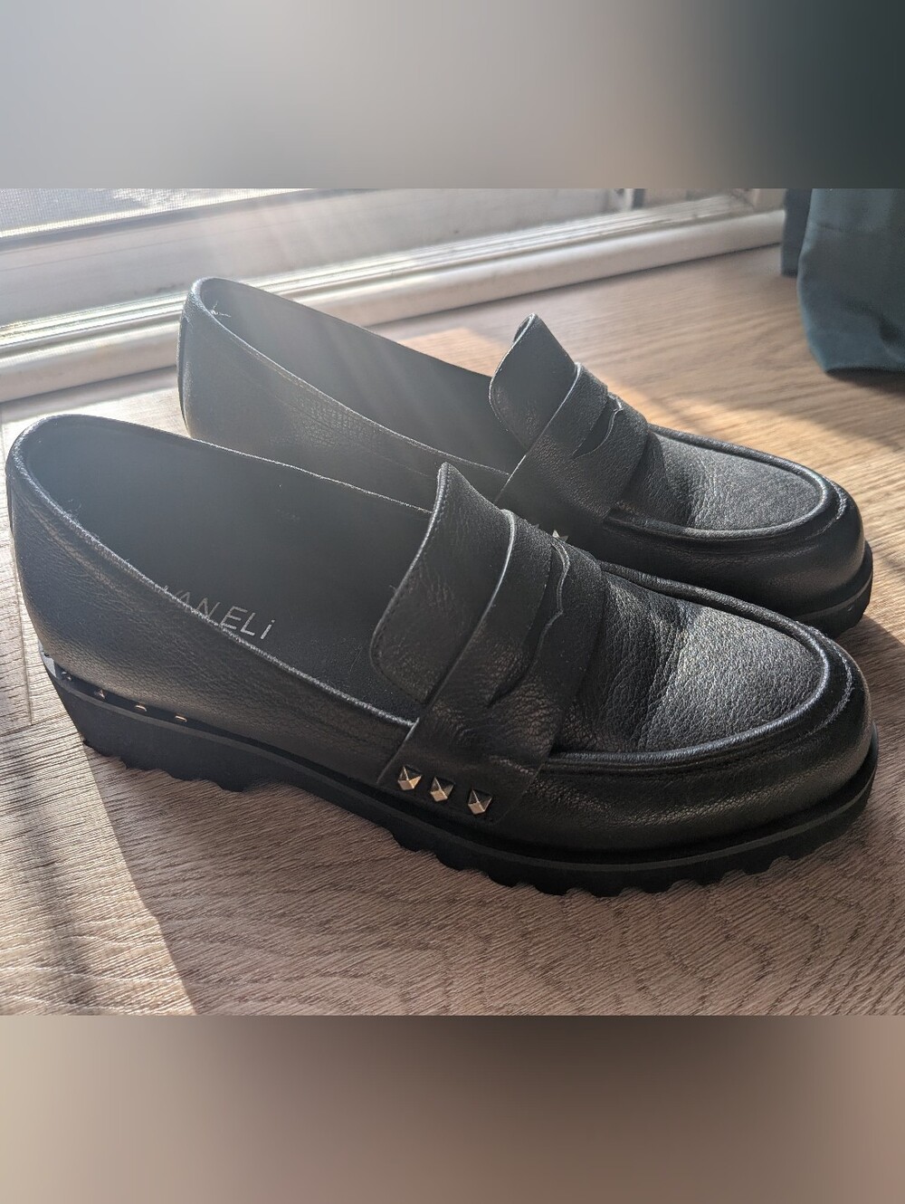 Vaneli Zona Slip On Lug Sole Loafers Stud Accents Size 7.5